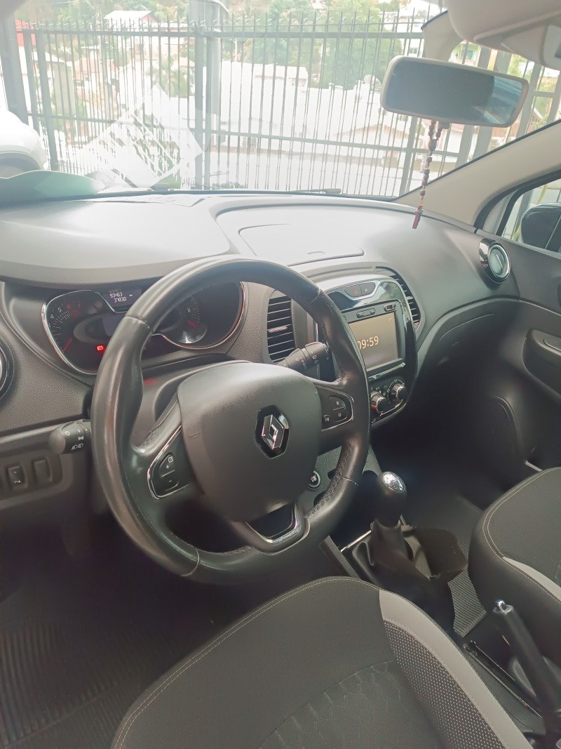 CAPTUR 1.6 16V SCE FLEX ZEN MANUAL - 2018 - CAXIAS DO SUL