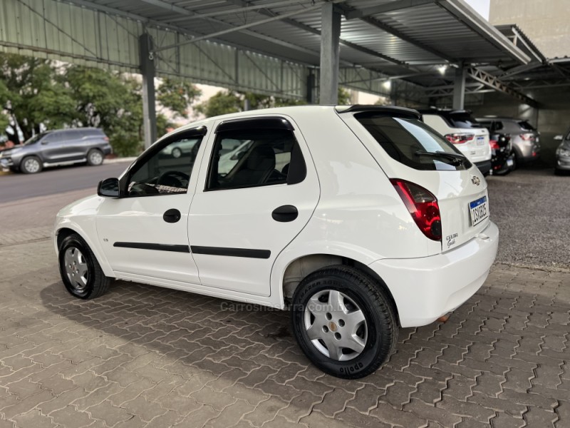 CELTA 1.0 MPFI LS 8V FLEX 4P MANUAL - 2012 - BOM PRINCíPIO