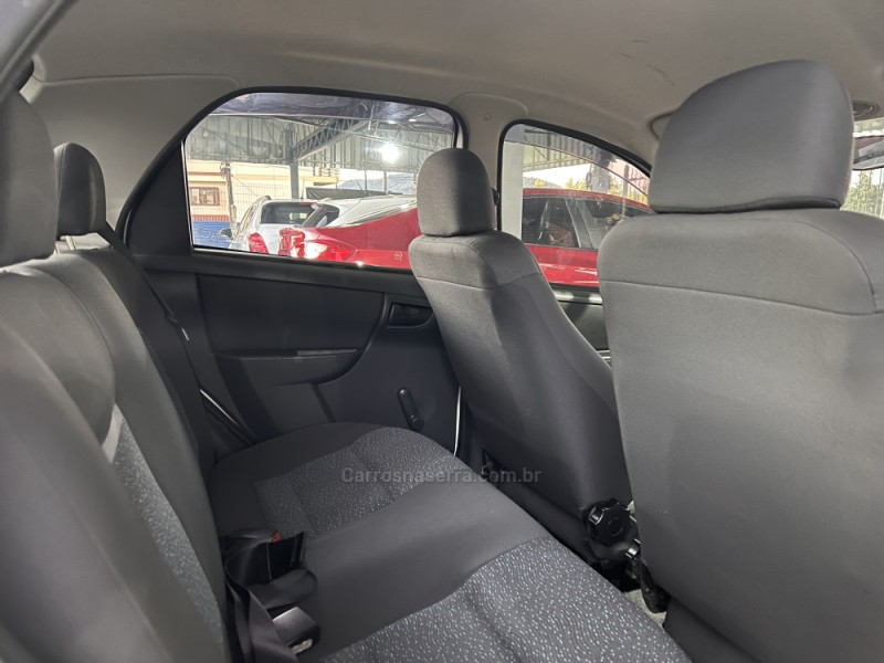 CELTA 1.0 MPFI LS 8V FLEX 4P MANUAL - 2012 - BOM PRINCíPIO