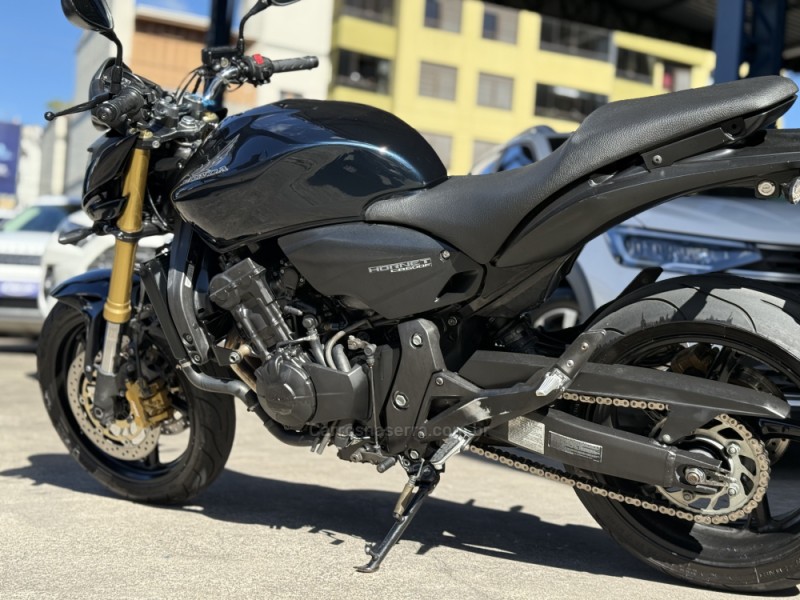 CB 600F HORNET - 2011 - CAXIAS DO SUL
