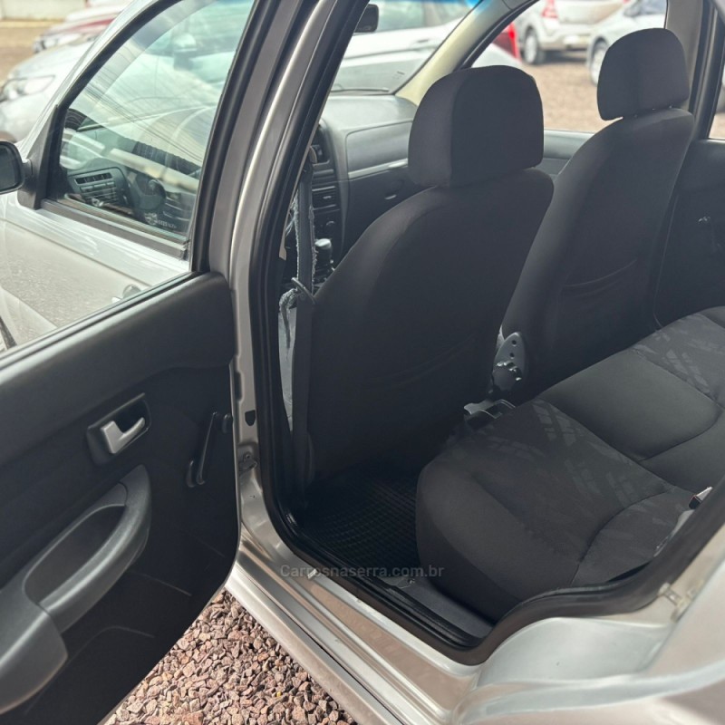 PALIO 1.0 MPI ELX 8V FLEX 4P MANUAL - 2010 - LAJEADO