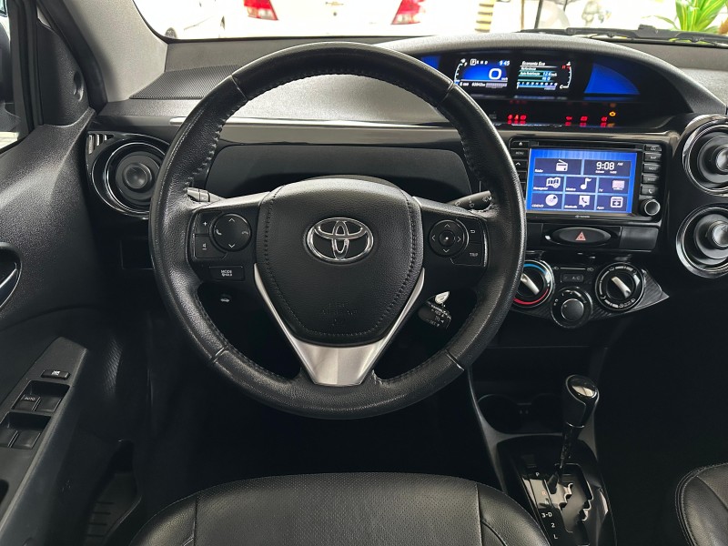 ETIOS 1.5 PLATINUM SEDAN 16V FLEX 4P AUTOMÁTICO - 2018 - CAXIAS DO SUL