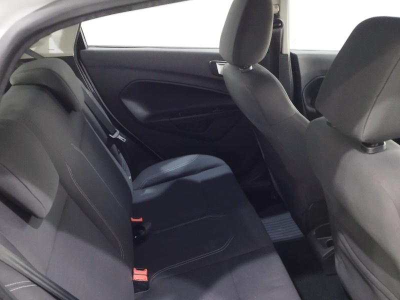 FIESTA 1.6 SE HATCH PLUS 16V FLEX 4P MANUAL - 2014 - CAXIAS DO SUL