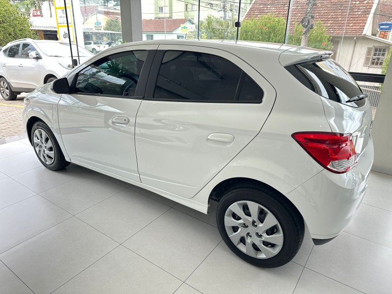 ONIX 1.0 MPFI LT 8V FLEX 4P MANUAL - 2014 - CAXIAS DO SUL