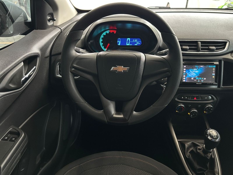 ONIX 1.0 MPFI LT 8V FLEX 4P MANUAL - 2014 - CAXIAS DO SUL
