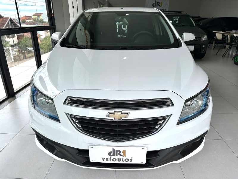 ONIX 1.0 MPFI LT 8V FLEX 4P MANUAL - 2014 - CAXIAS DO SUL