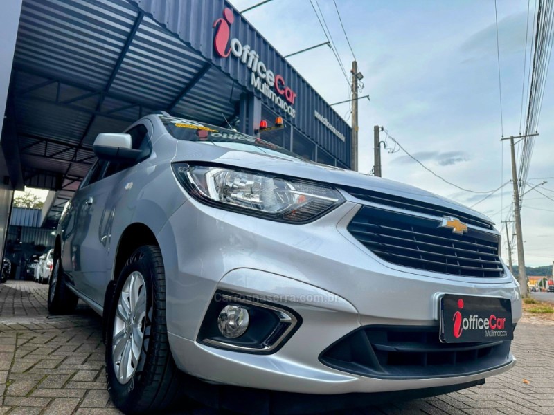 spin 1.8 lt 8v flex 4p automatico 2020 tres coroas