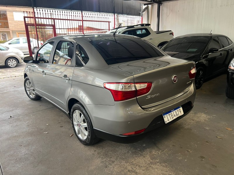 GRAND SIENA 1.4 MPI ATTRACTIVE 8V FLEX 4P MANUAL - 2013 - CAXIAS DO SUL