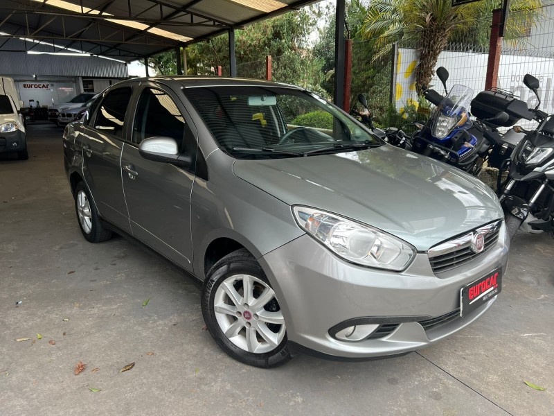 GRAND SIENA 1.4 MPI ATTRACTIVE 8V FLEX 4P MANUAL - 2013 - CAXIAS DO SUL