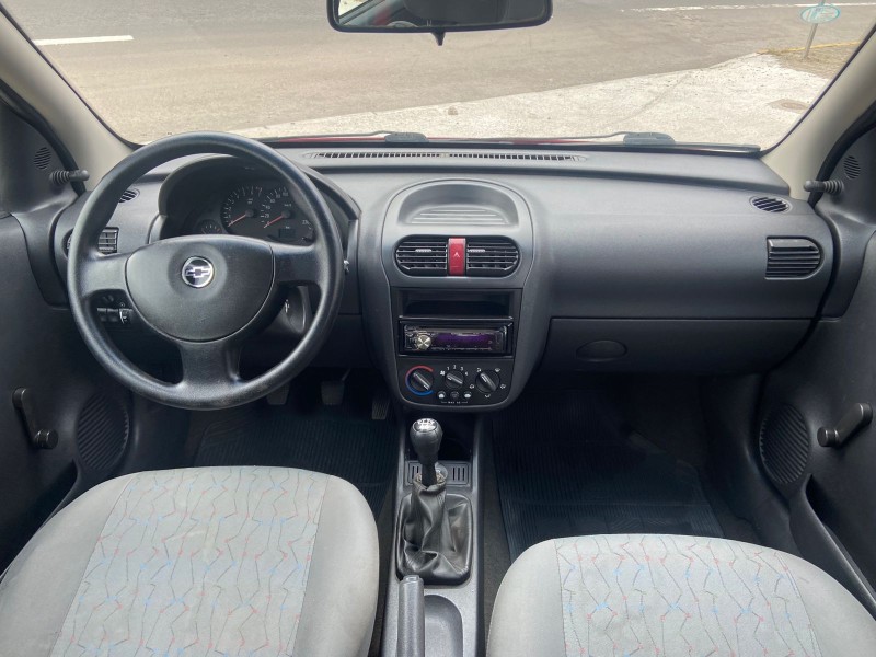 CORSA 1.8 MPFI MAXX 8V FLEX 4P MANUAL - 2006 - CAXIAS DO SUL
