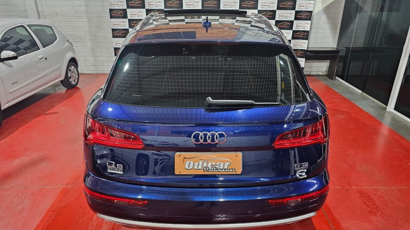 Q5 2.0 TFSI AMBITION S TRONIC 16V GASOLINA 4P AUTOMÁTICO - 2018 - CAXIAS DO SUL