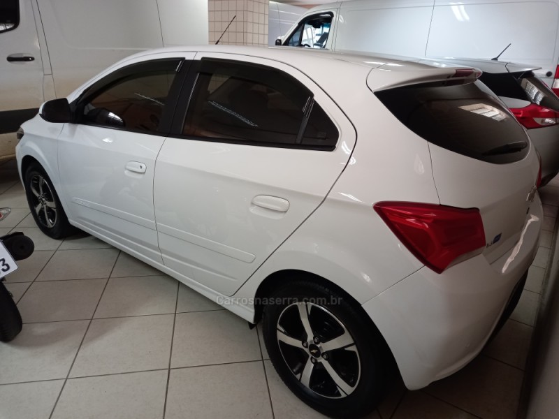 ONIX 1.4 MPFI LTZ 8V FLEX 4P MANUAL - 2017 - BENTO GONçALVES
