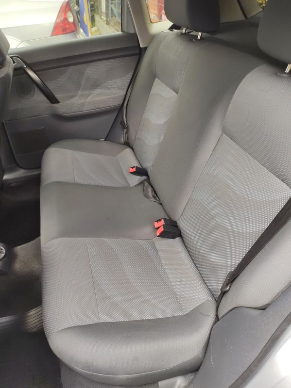 POLO 1.6 MI SÉRIE OURO 8V GASOLINA 4P MANUAL - 2010 - VALE REAL