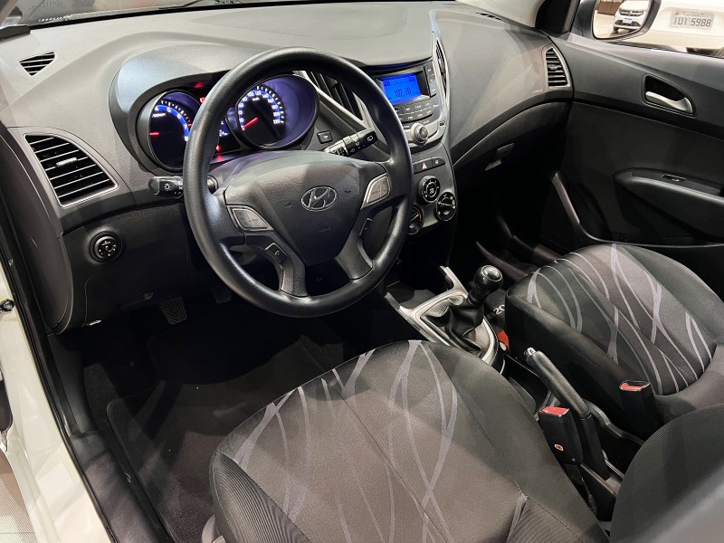 HB20 1.0 COMFORT PLUS 12V FLEX 4P MANUAL - 2014 - FARROUPILHA