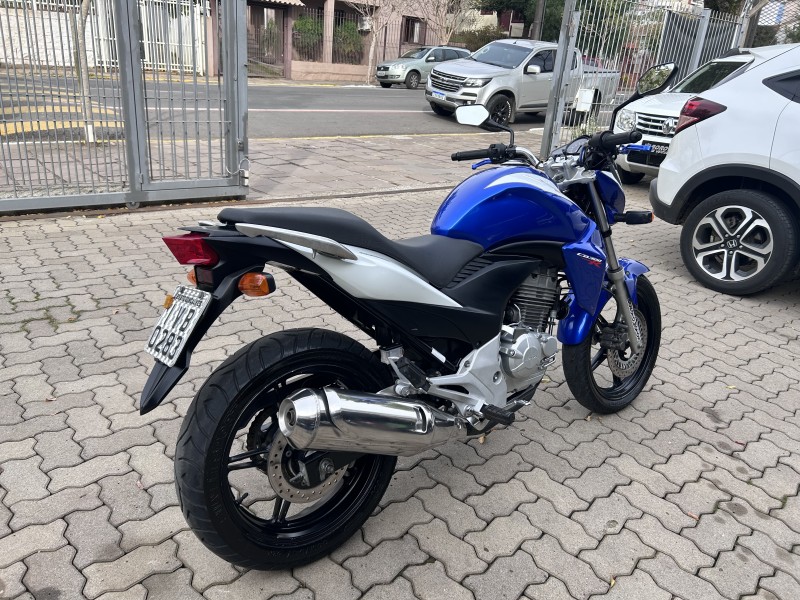 CB 300R  - 2014 - BENTO GONçALVES