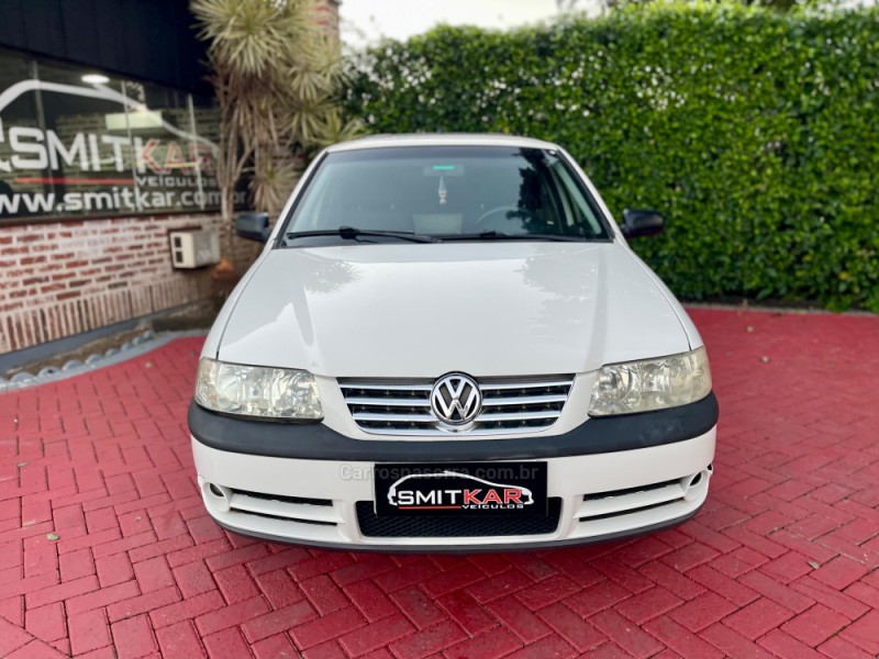 SAVEIRO 1.6 MI SUPER SURF CS 8V GASOLINA 2P MANUAL G.III - 2005 - ROLANTE