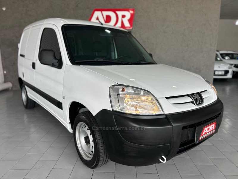 PARTNER 1.6 FURGÃO 800KG 16V FLEX 3P MANUAL - 2019 - CAXIAS DO SUL