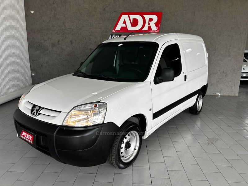 partner 1.6 furgao 800kg 16v flex 3p manual 2019 caxias do sul