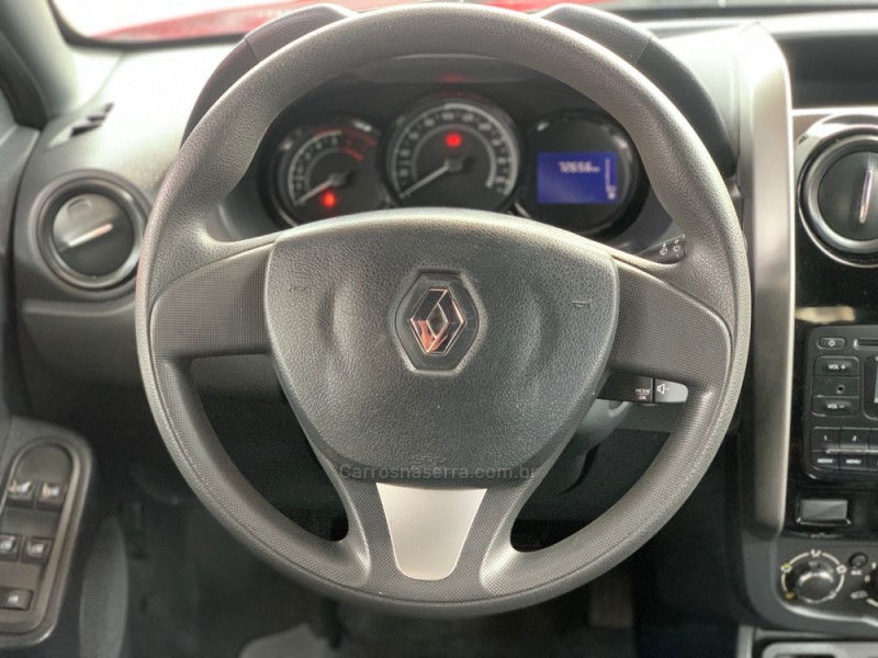 DUSTER 1.6 EXPRESSION 4X2 16V FLEX 4P MANUAL - 2016 - CAXIAS DO SUL