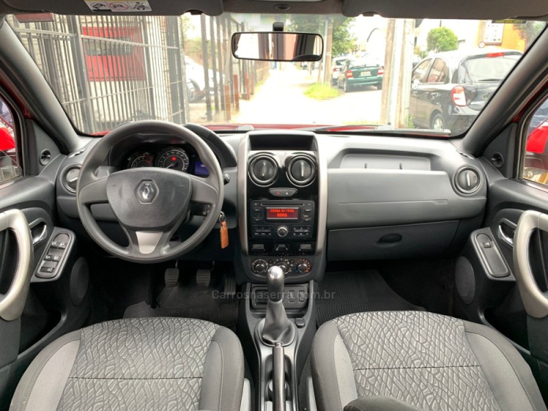 DUSTER 1.6 EXPRESSION 4X2 16V FLEX 4P MANUAL - 2016 - CAXIAS DO SUL