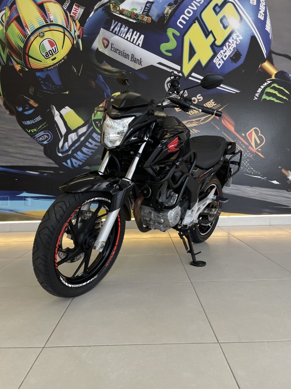 CB 250F TWISTER CBS - 2016 - PASSO FUNDO