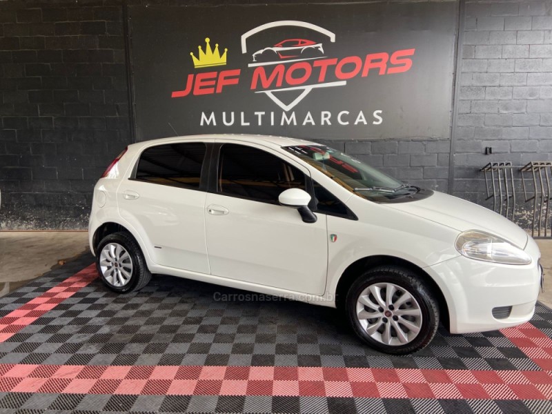PUNTO 1.4 ATTRACTIVE ITALIA 8V FLEX 4P MANUAL - 2011 - CAXIAS DO SUL