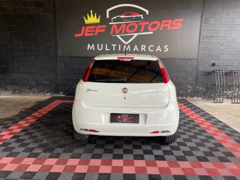 PUNTO 1.4 ATTRACTIVE ITALIA 8V FLEX 4P MANUAL - 2011 - CAXIAS DO SUL