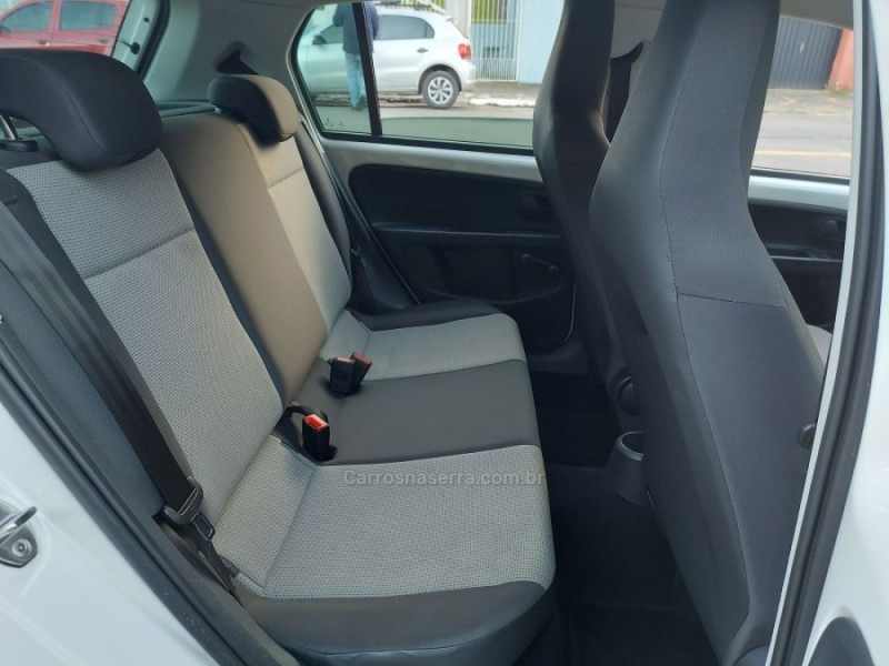UP 1.0 MPI TAKE UP 12V FLEX 4P MANUAL - 2015 - NOVO HAMBURGO