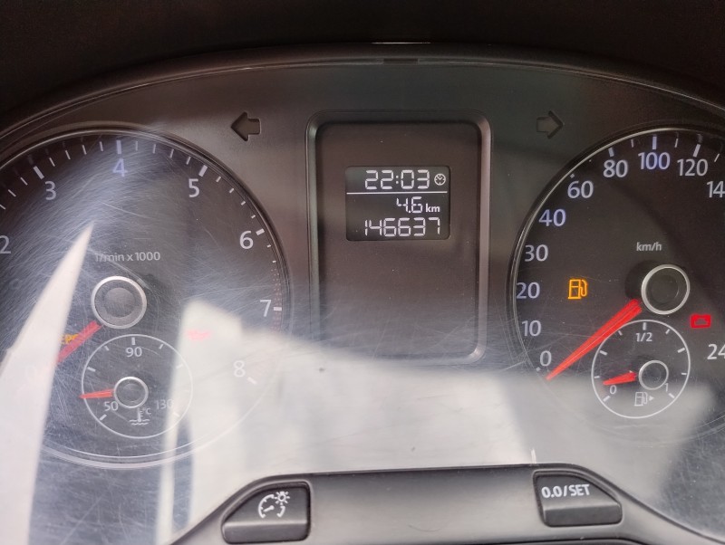 FOX 1.6 MI 8V FLEX 4P MANUAL - 2011 - VACARIA