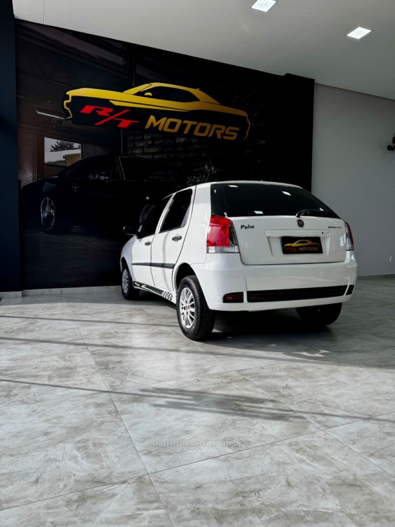 PALIO 1.0 MPI FIRE CELEBRATION 8V FLEX 4P MANUAL - 2010 - CAXIAS DO SUL