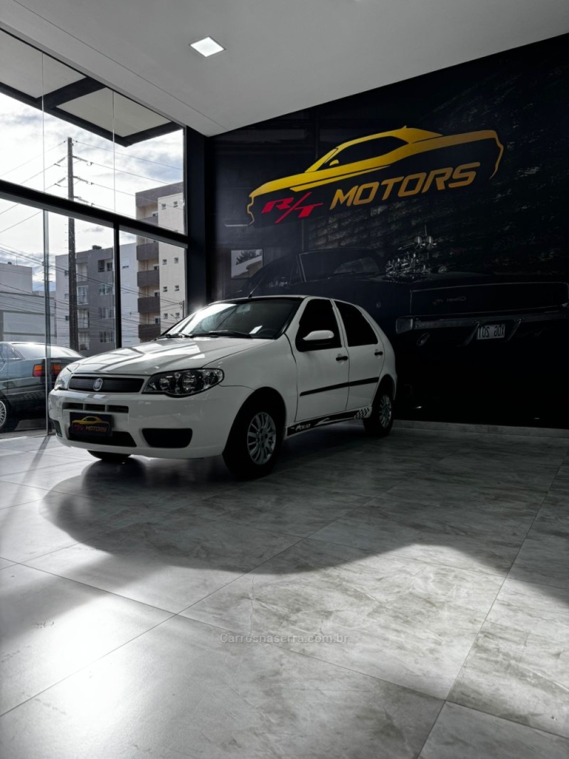 PALIO 1.0 MPI FIRE CELEBRATION 8V FLEX 4P MANUAL
