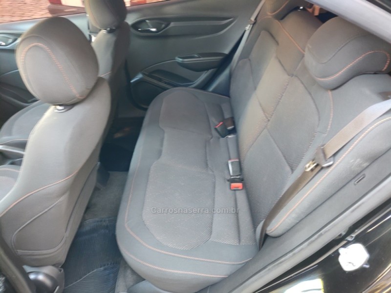 ONIX 1.4 MPFI LTZ 8V FLEX 4P MANUAL - 2013 - GUAPORé