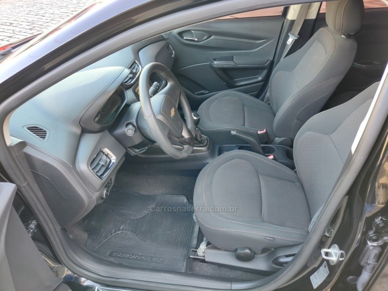 ONIX 1.4 MPFI LTZ 8V FLEX 4P MANUAL - 2013 - GUAPORé
