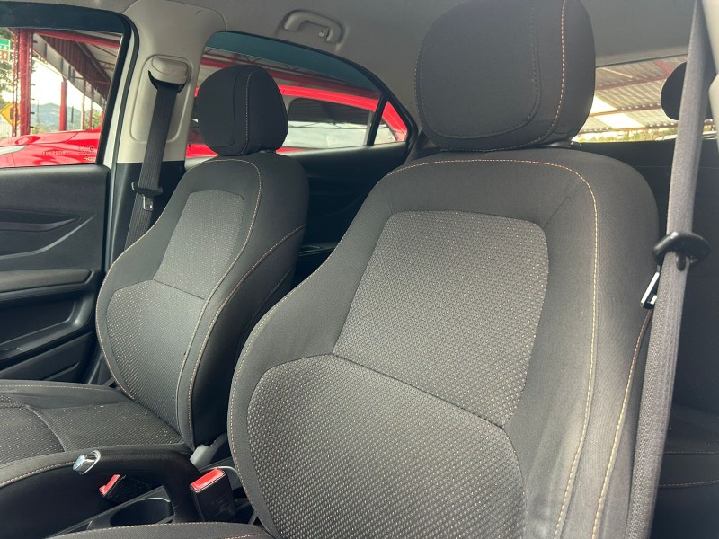 ONIX 1.0 MPFI LT 8V FLEX 4P MANUAL - 2014 - TRêS COROAS