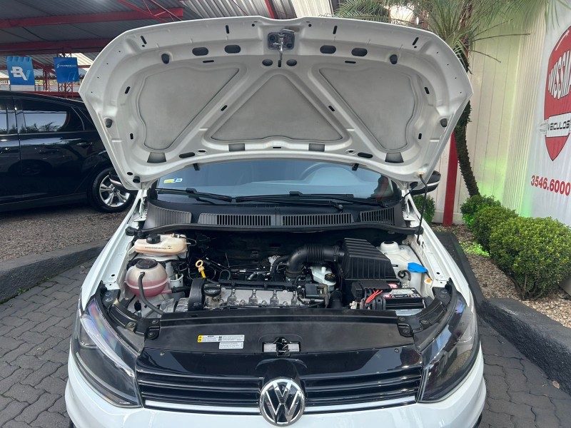 FOX 1.6 CONNECT 8V FLEX 4P MANUAL - 2020 - TRêS COROAS