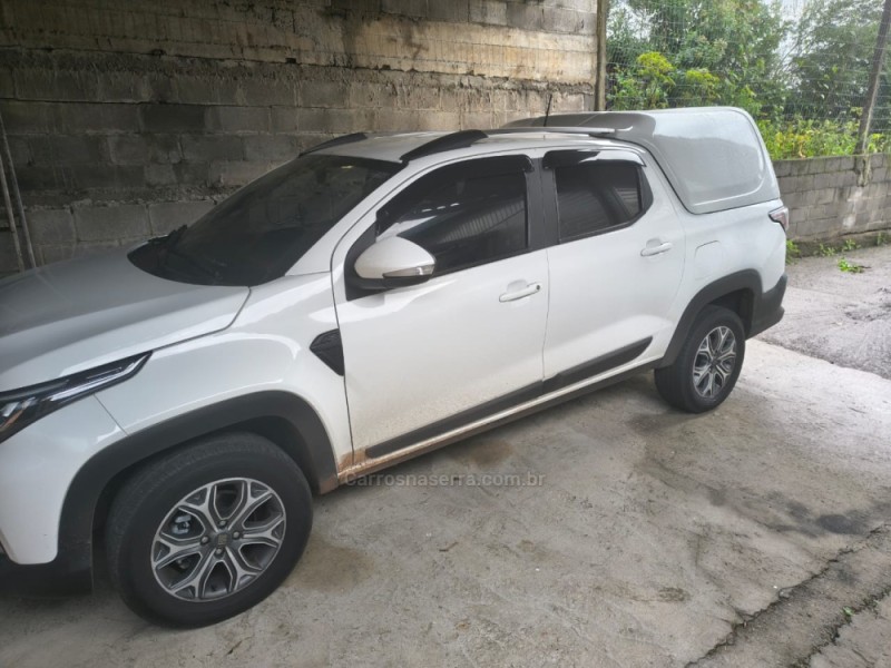 strada 1.3 volcano cd 8v flex 4p manual 2021 farroupilha