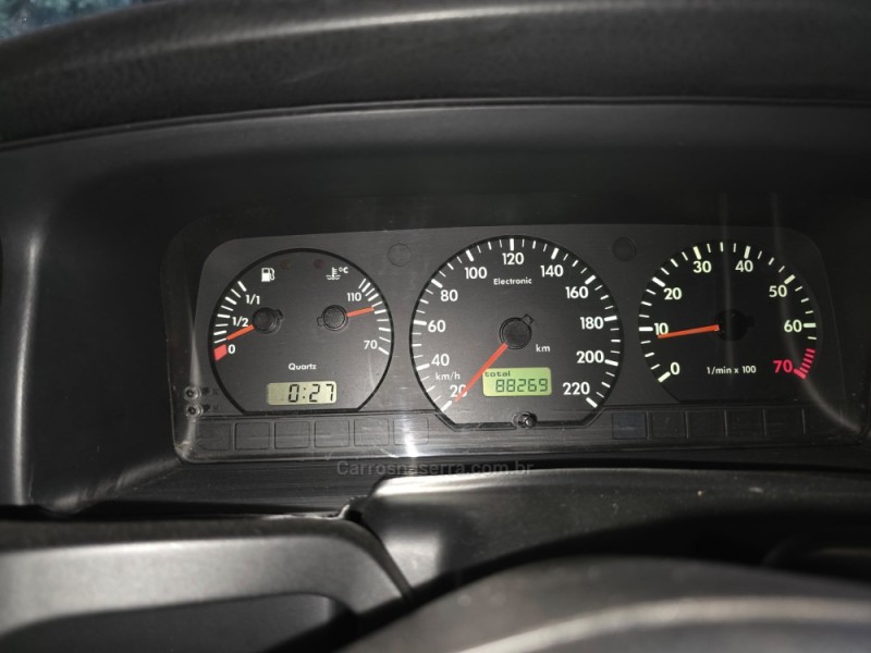 SANTANA 2.0 MI 8V GASOLINA 4P MANUAL - 2000 - CAXIAS DO SUL