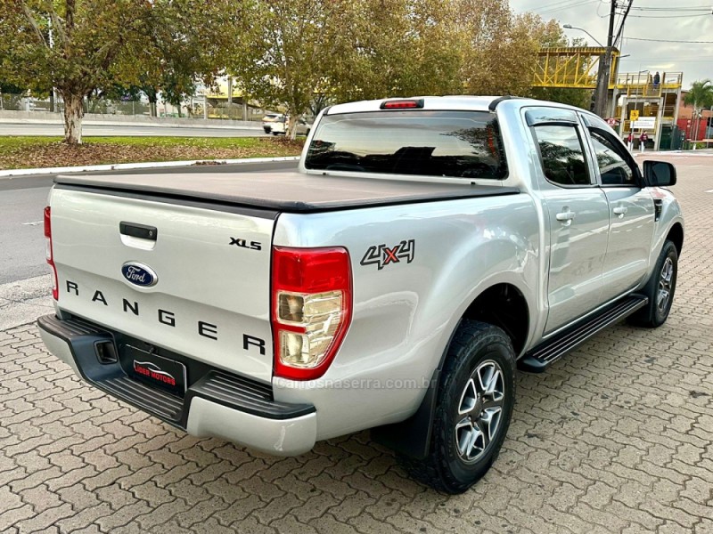 RANGER 2.0 XL CD TURBO 4X4 DIESEL 4P MANUAL - 2016 - ESTâNCIA VELHA