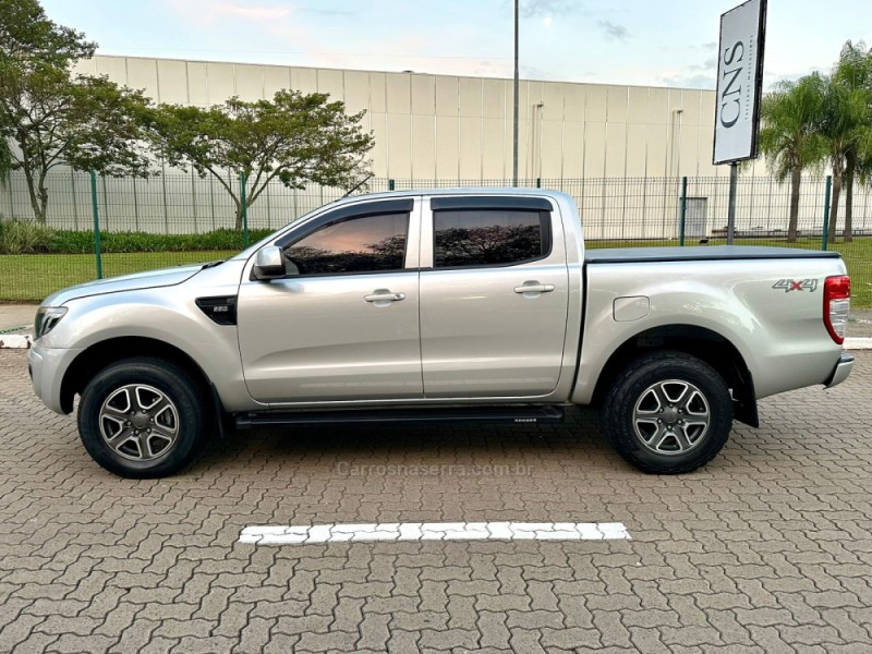 RANGER 2.0 XL CD TURBO 4X4 DIESEL 4P MANUAL - 2016 - ESTâNCIA VELHA