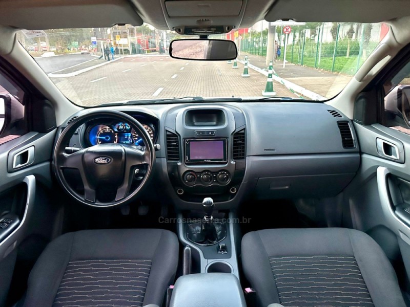 RANGER 2.0 XL CD TURBO 4X4 DIESEL 4P MANUAL - 2016 - ESTâNCIA VELHA