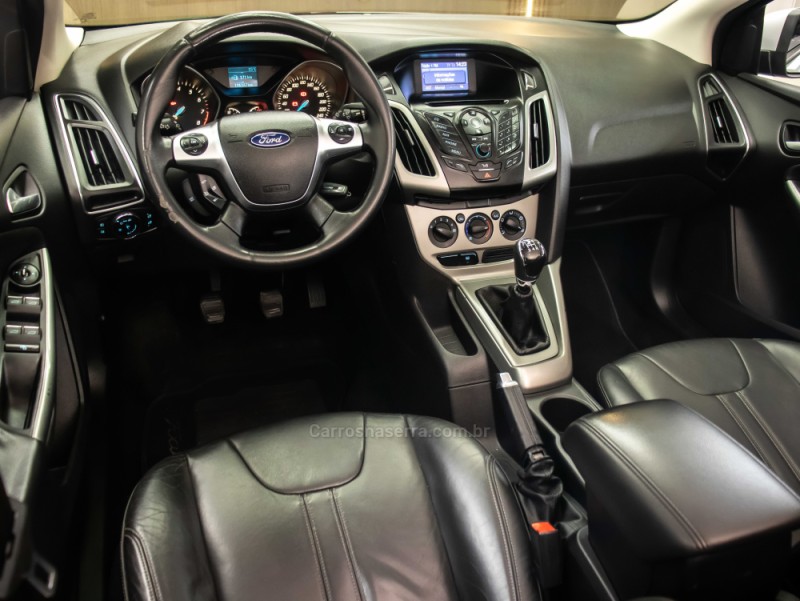 FOCUS 1.6 SE 16V FLEX 4P MANUAL - 2015 - CAXIAS DO SUL