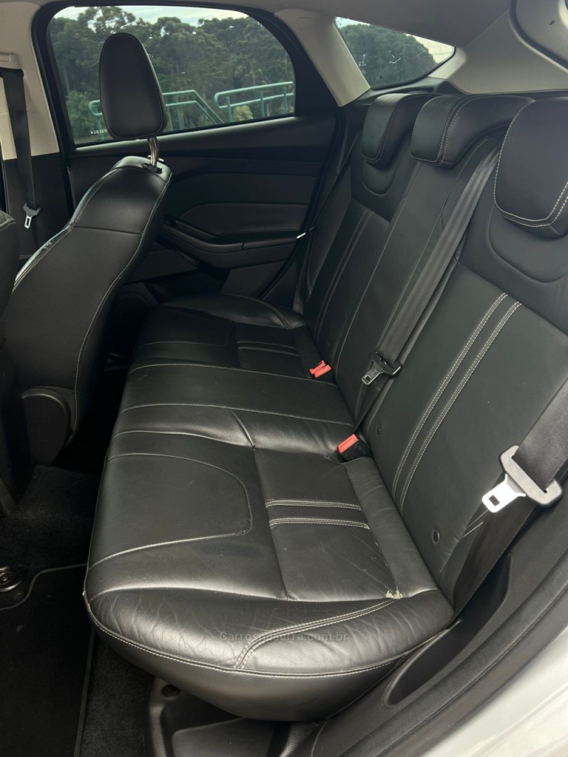 FOCUS 1.6 SE 16V FLEX 4P MANUAL - 2015 - CAXIAS DO SUL