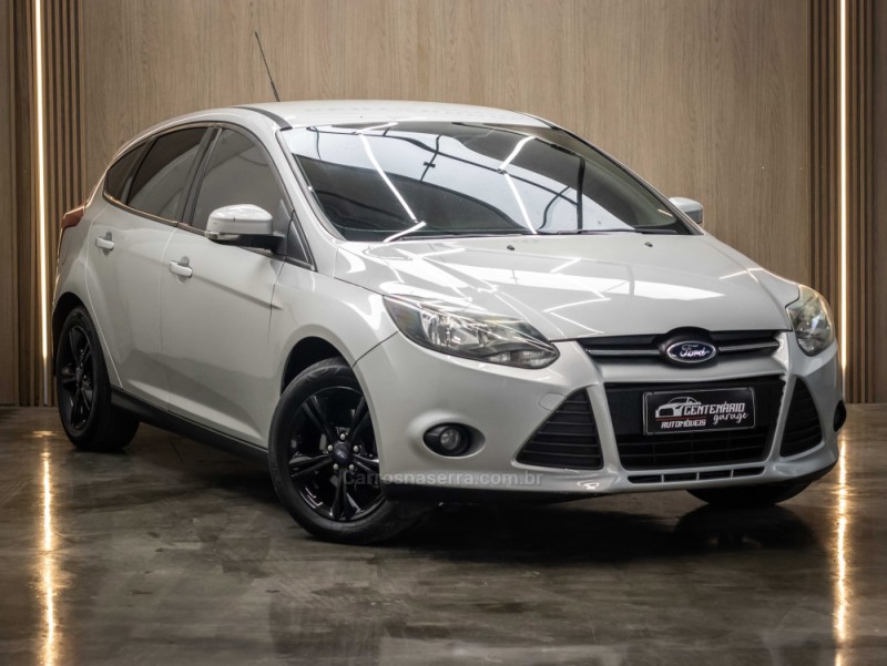 focus 1.6 se 16v flex 4p manual 2015 caxias do sul