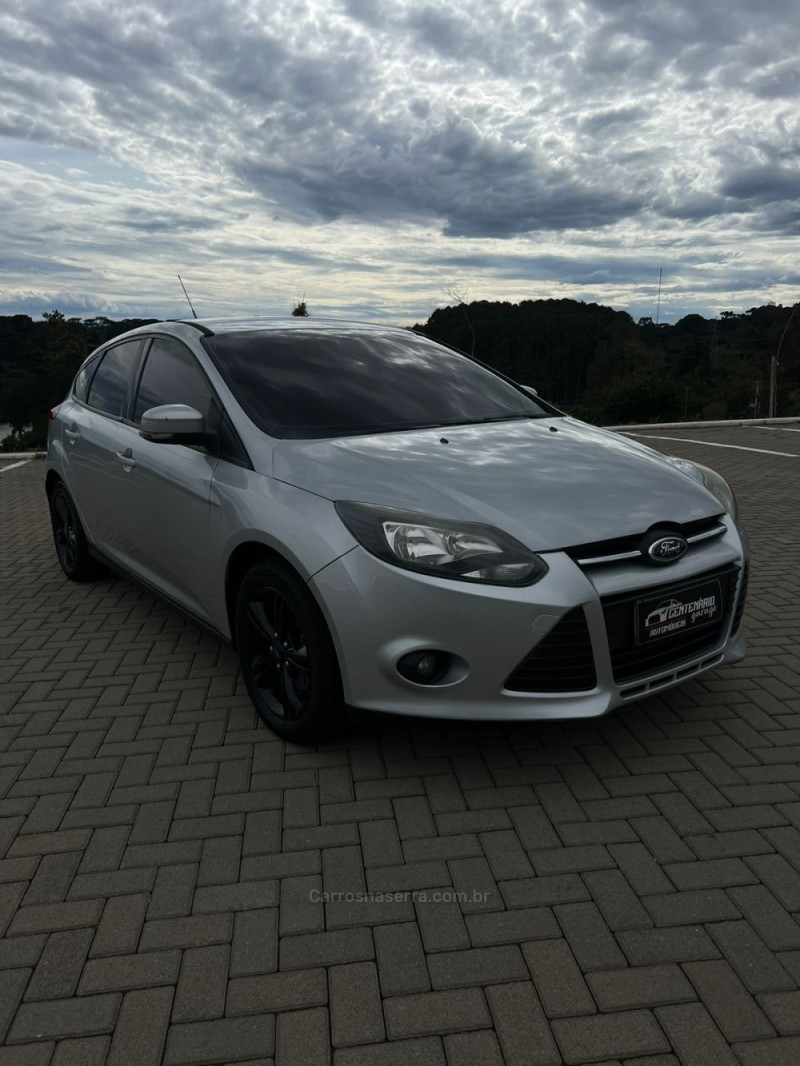 focus 1.6 se 16v flex 4p manual 2015 caxias do sul