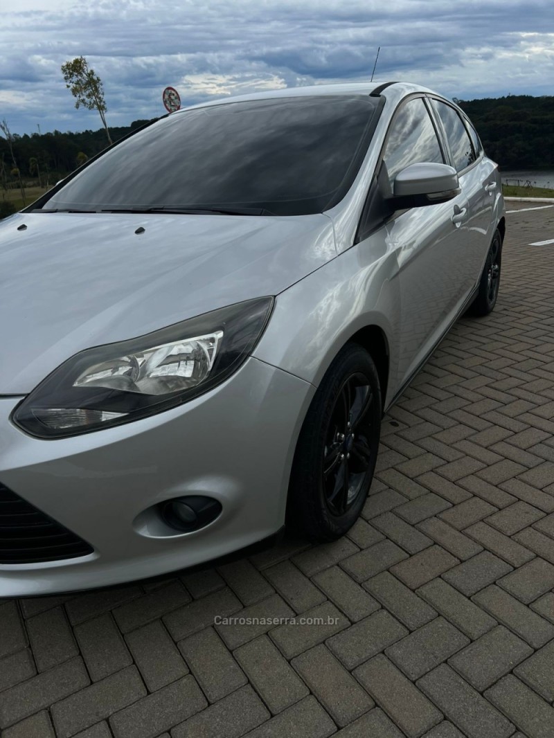 FOCUS 1.6 SE 16V FLEX 4P MANUAL - 2015 - CAXIAS DO SUL
