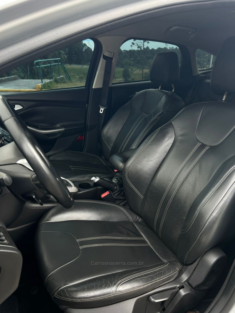 FOCUS 1.6 SE 16V FLEX 4P MANUAL - 2015 - CAXIAS DO SUL