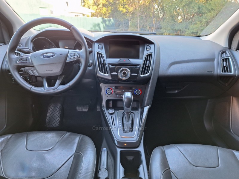 FOCUS 2.0 TITANIUM HATCH 16V FLEX 4P AUTOMÁTICO - 2016 - CAXIAS DO SUL