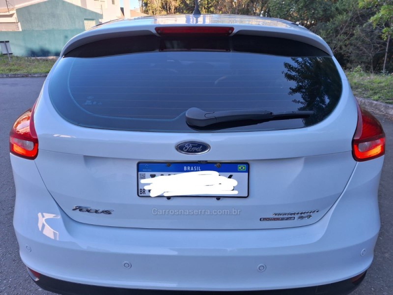 FOCUS 2.0 TITANIUM HATCH 16V FLEX 4P AUTOMÁTICO - 2016 - CAXIAS DO SUL