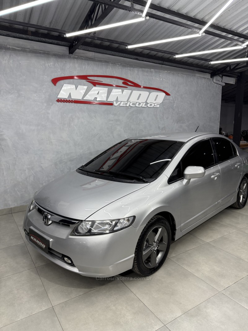 CIVIC 1.8 LXS 16V GASOLINA 4P MANUAL - 2007 - SAPIRANGA