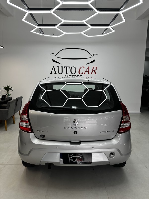 SANDERO 1.6 PRIVILÉGE 8V FLEX 4P AUTOMÁTICO - 2012 - CAXIAS DO SUL